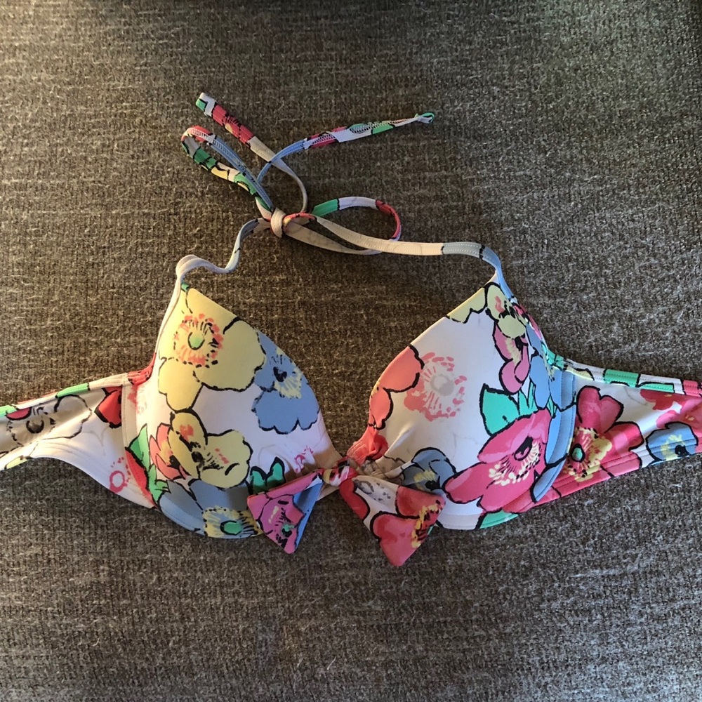NWOT! Aerie Bikini Top